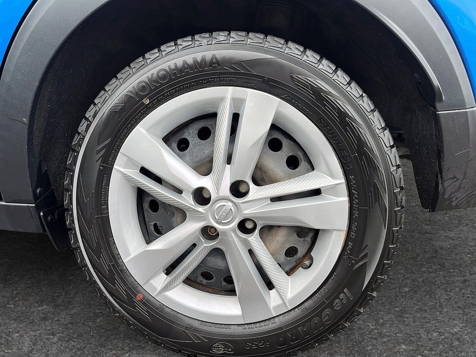 2021 Nissan Kicks S-6