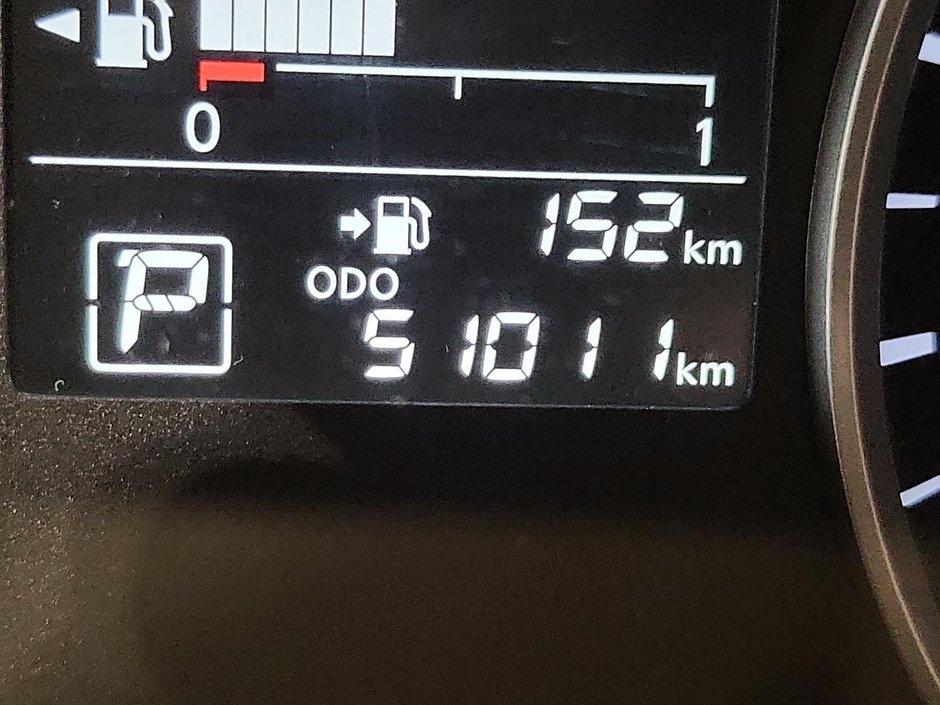 2022 Nissan Kicks S-12