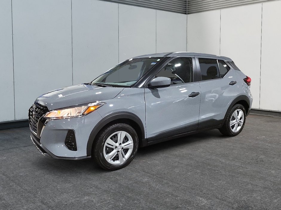 2022 Nissan Kicks S-0