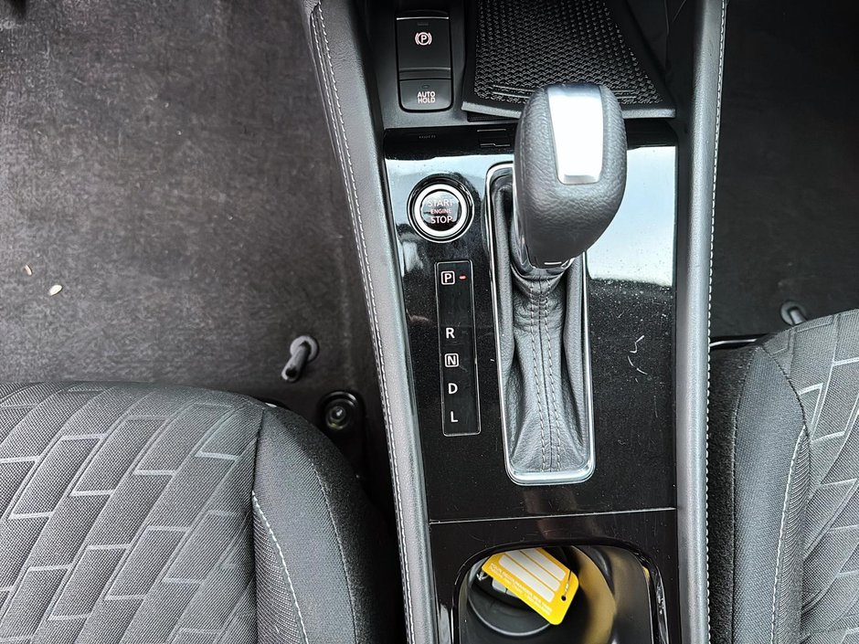 2022 Nissan Kicks SV-14