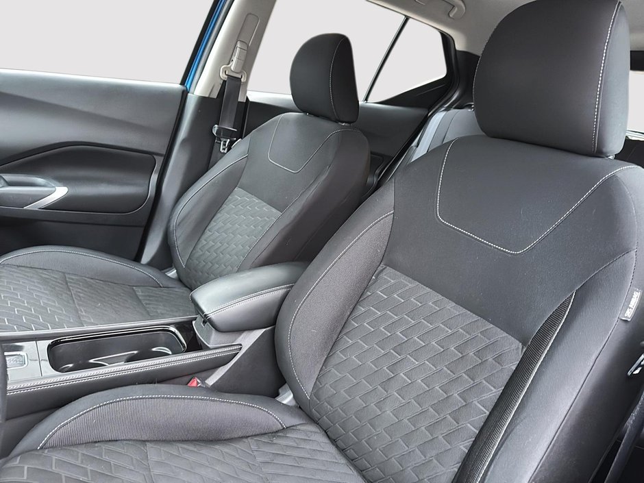 2022 Nissan Kicks SV-8