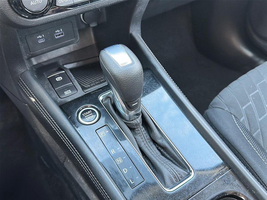 2022 Nissan Kicks SV-14