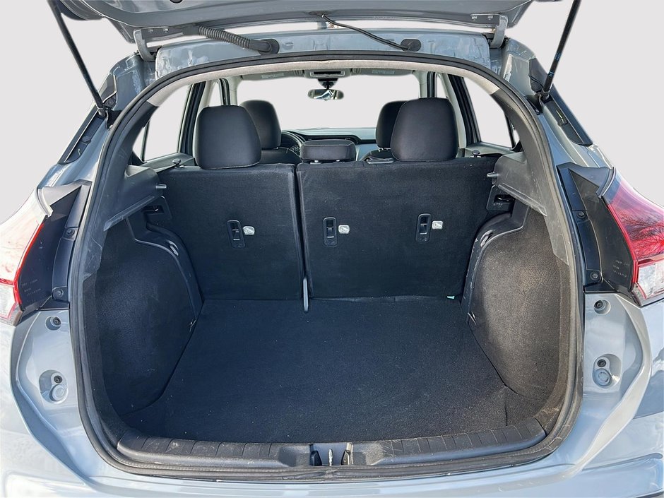 2022 Nissan Kicks SV-5