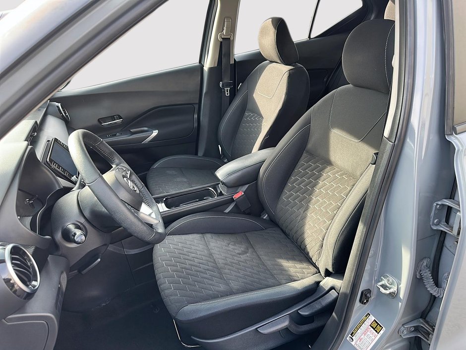 Nissan Kicks SV 2022-8
