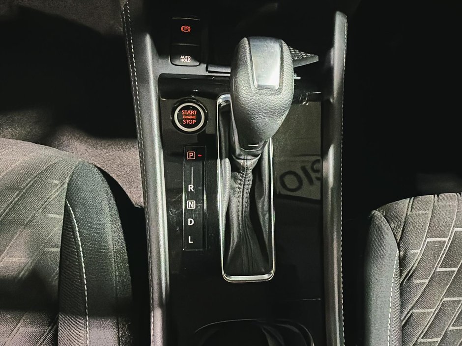 2022 Nissan Kicks SV-15