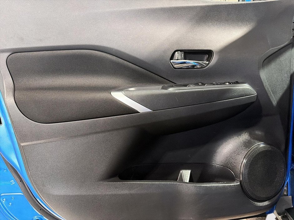 2022 Nissan Kicks SV-10