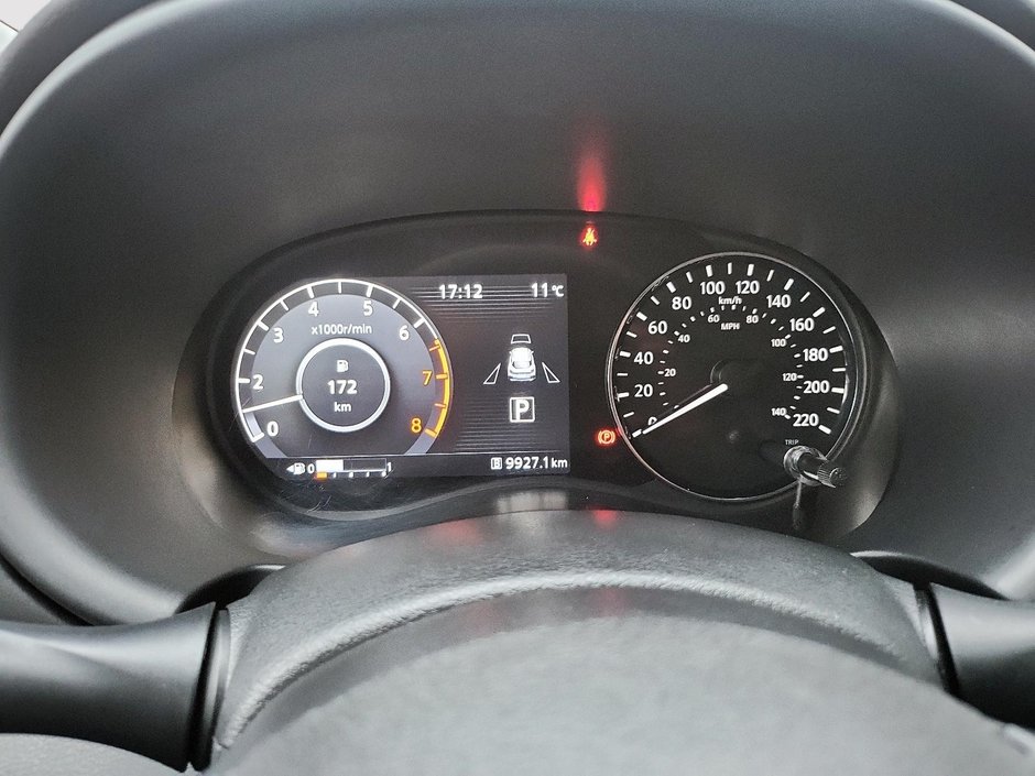 2023 Nissan Kicks SR-14