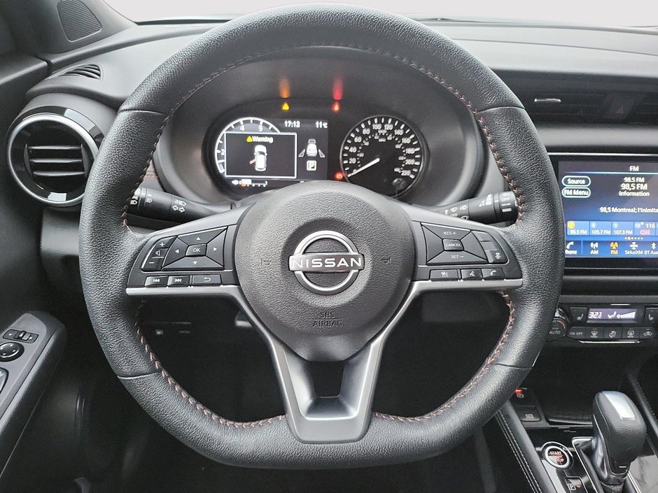 2023 Nissan Kicks SR-12