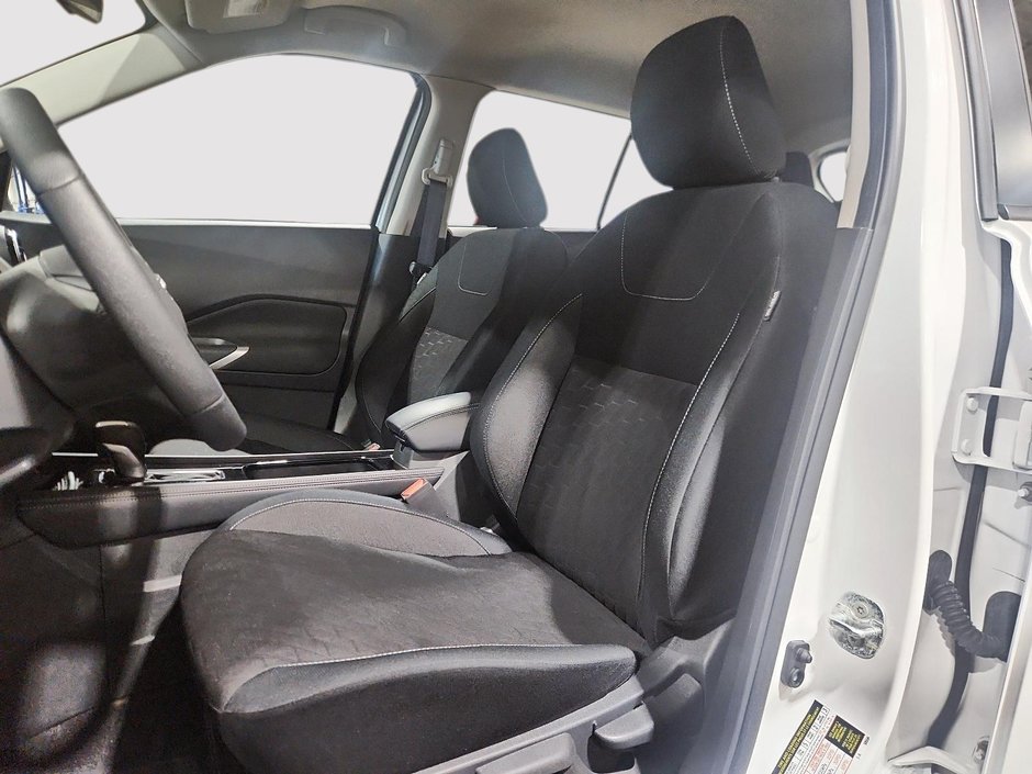 Nissan Kicks SV 2024-8
