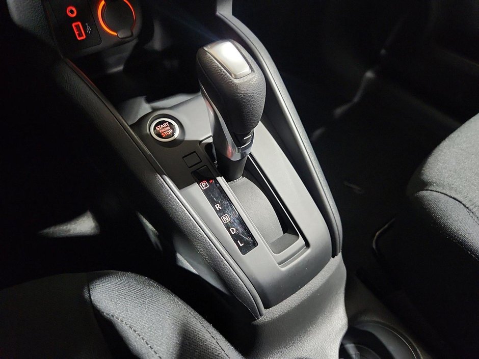 2024 Nissan Kicks S-14