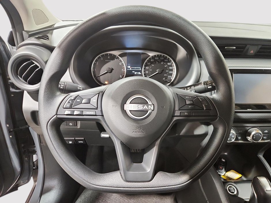 2024 Nissan Kicks S-11