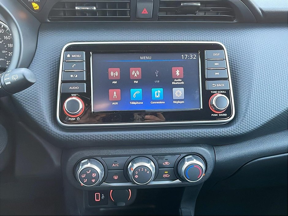 Nissan Kicks S 2024-16