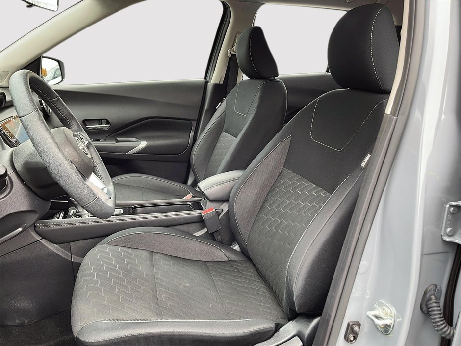 Nissan Kicks SV 2024-8