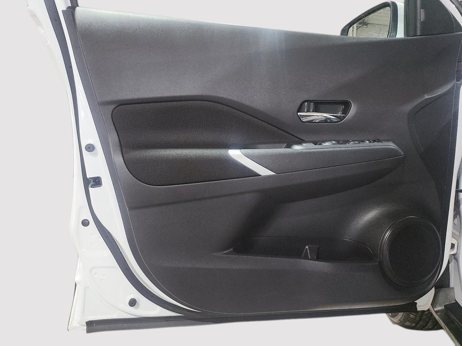 2024 Nissan Kicks SV-10