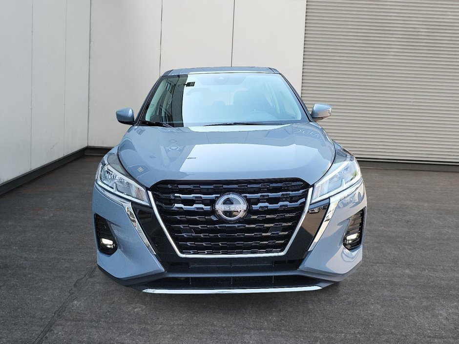 2024 Nissan Kicks S-1