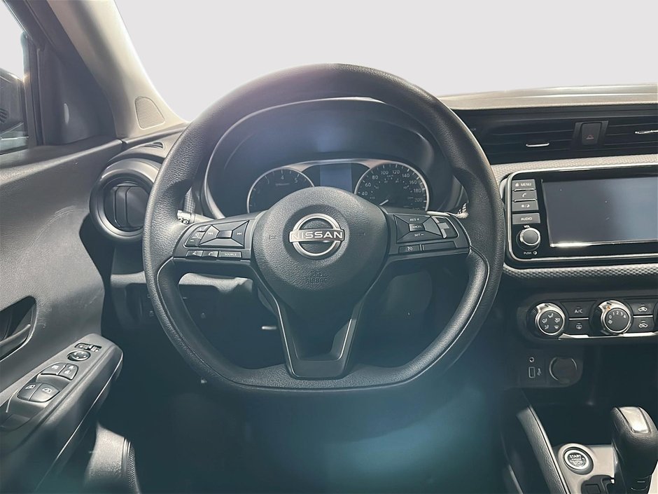 Nissan Kicks S 2024-11