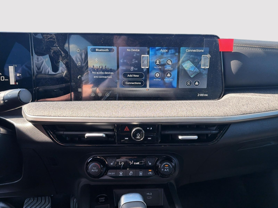 2026 Nissan Kicks SV-17