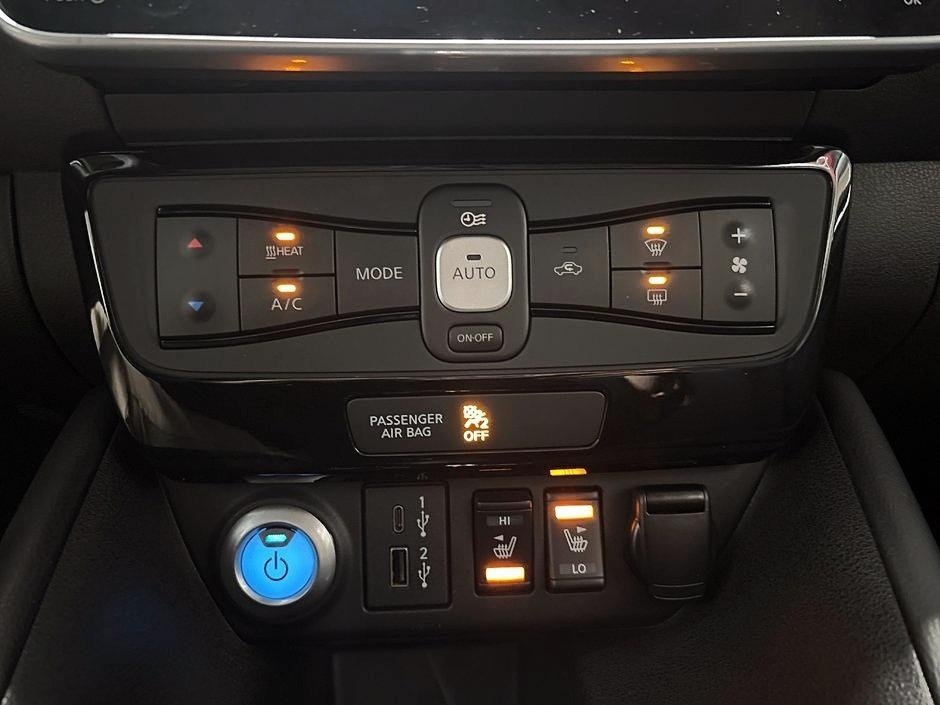 Nissan Leaf SV 40KW/H 2020-13