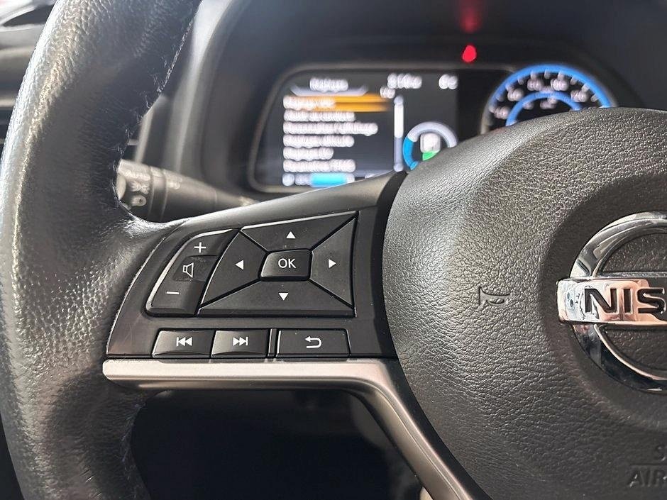 Nissan Leaf SV 40KW/H 2020-17