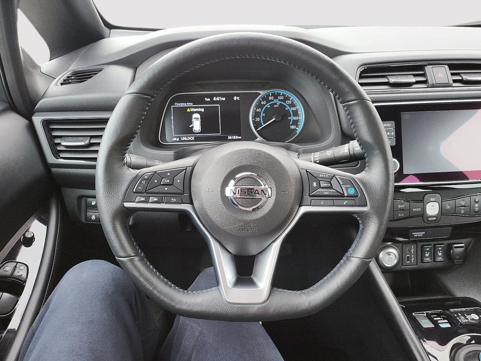 2022 Nissan LEAF SL PLUS-11