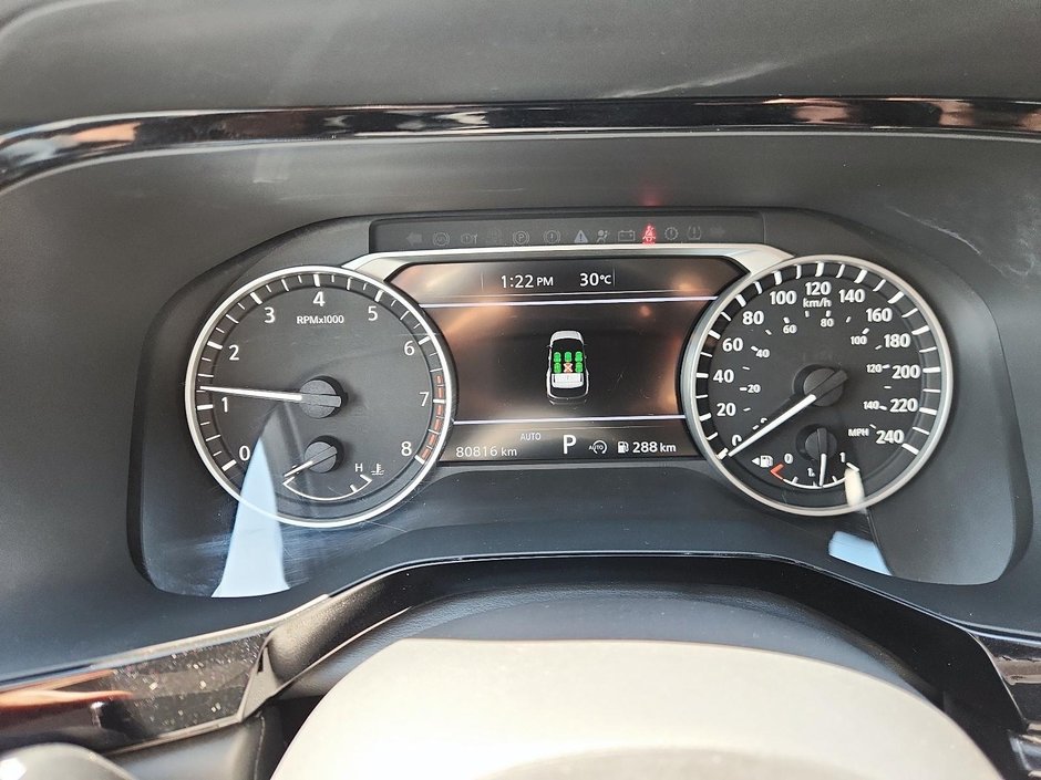 2022 Nissan Pathfinder S-23