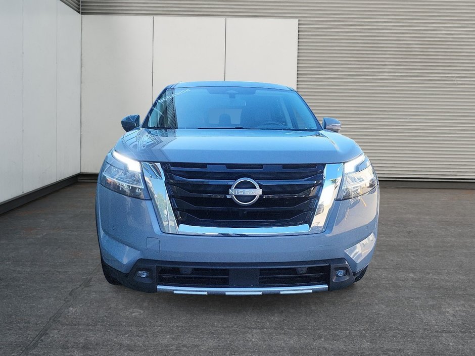 Nissan Pathfinder PLATINUM AWD 2022-1