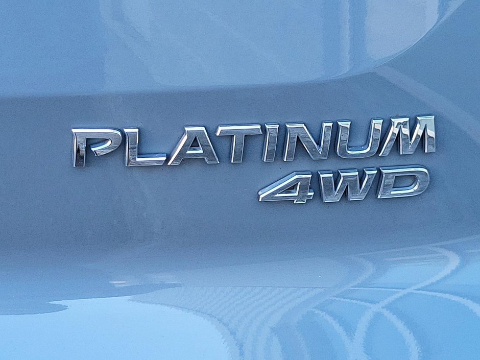 Nissan Pathfinder PLATINUM AWD 2022-15