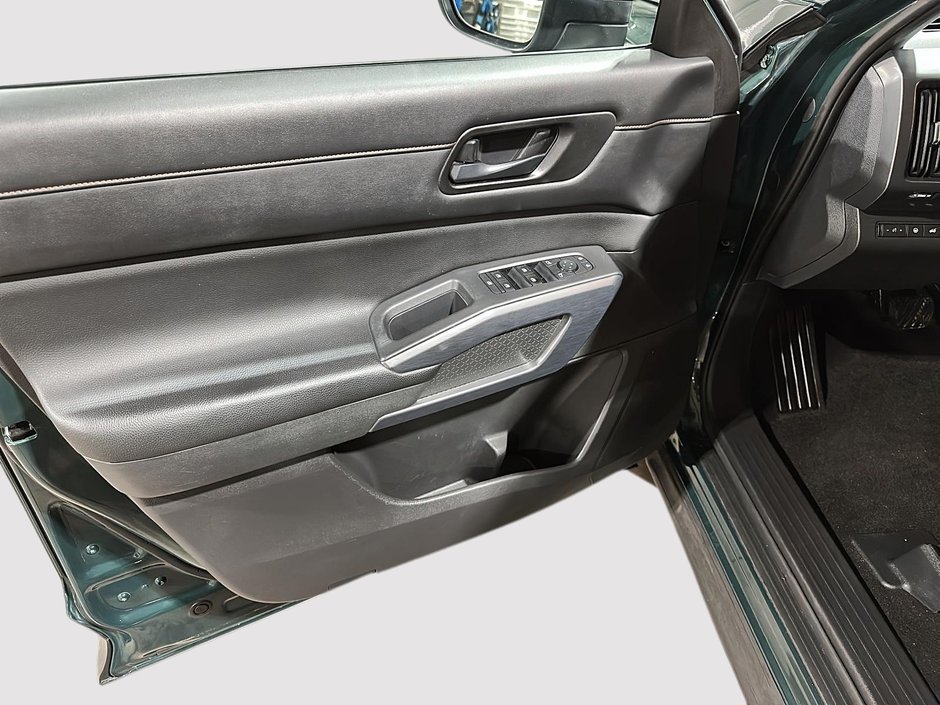 2023 Nissan Pathfinder ROCK CREEK-13