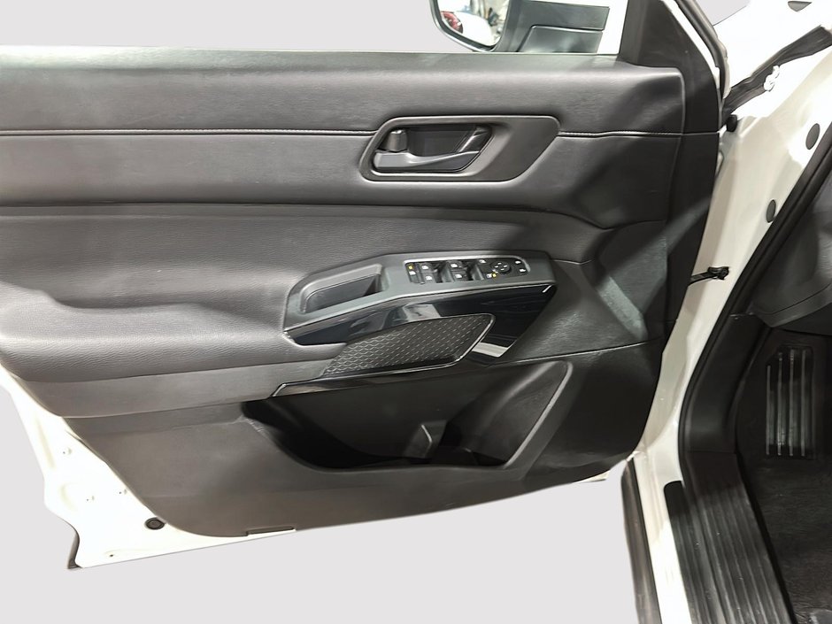 2024 Nissan Pathfinder SV AWD TOIT-PANORAMIQUE-11
