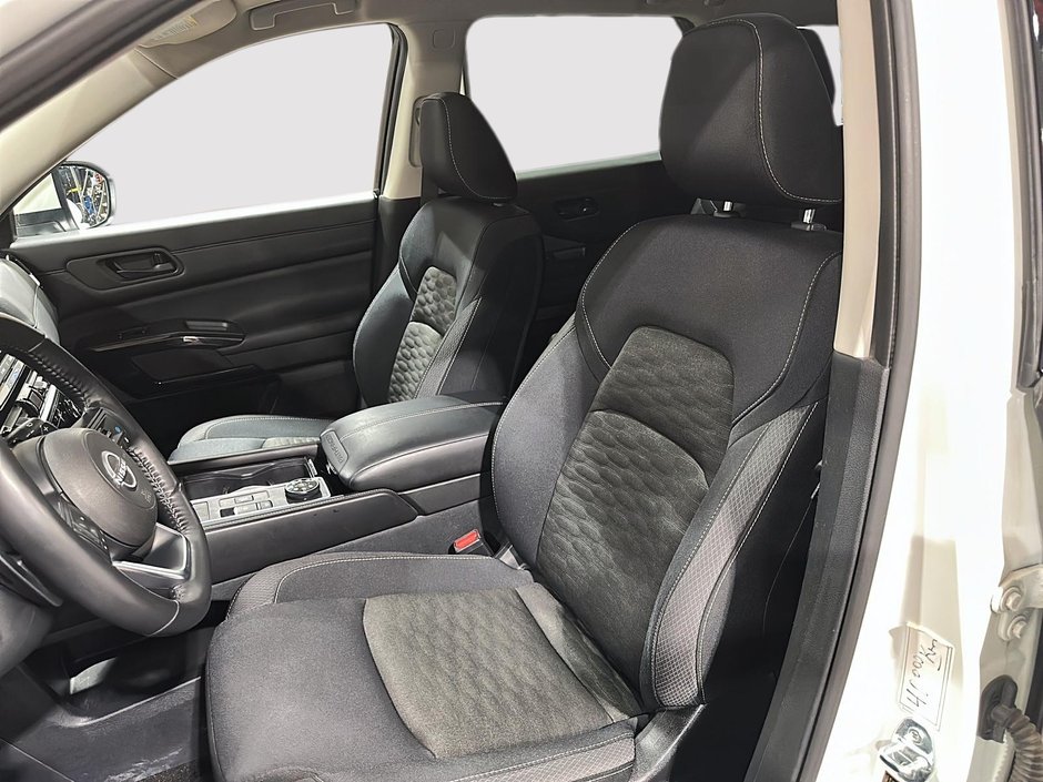 2024 Nissan Pathfinder SV AWD TOIT-PANORAMIQUE-9