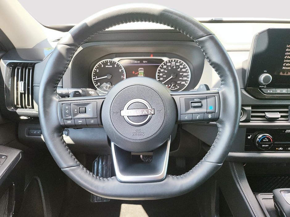 2024 Nissan Pathfinder S AWD-11