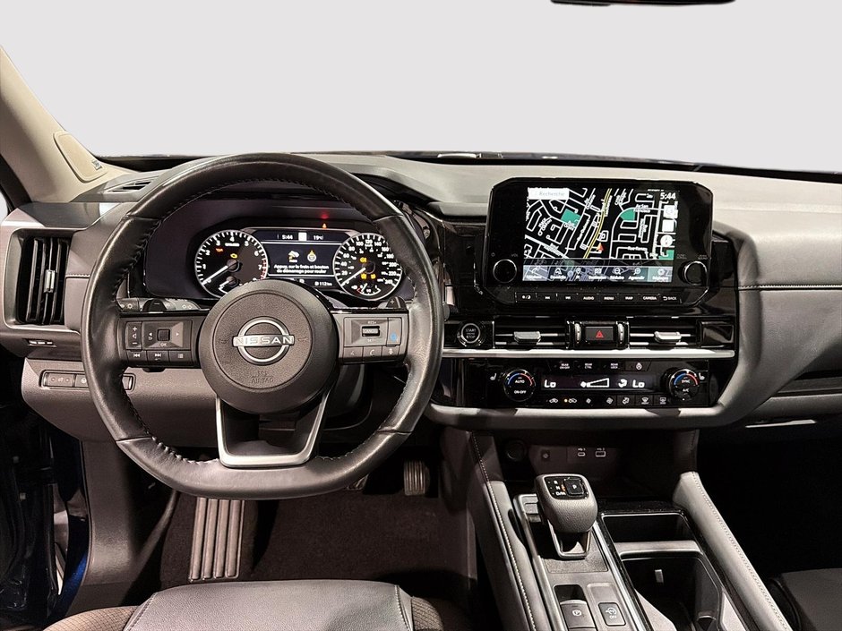 2024 Nissan Pathfinder SL AWD-9
