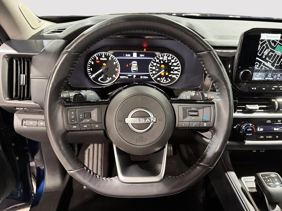 2024 Nissan Pathfinder SL AWD-11
