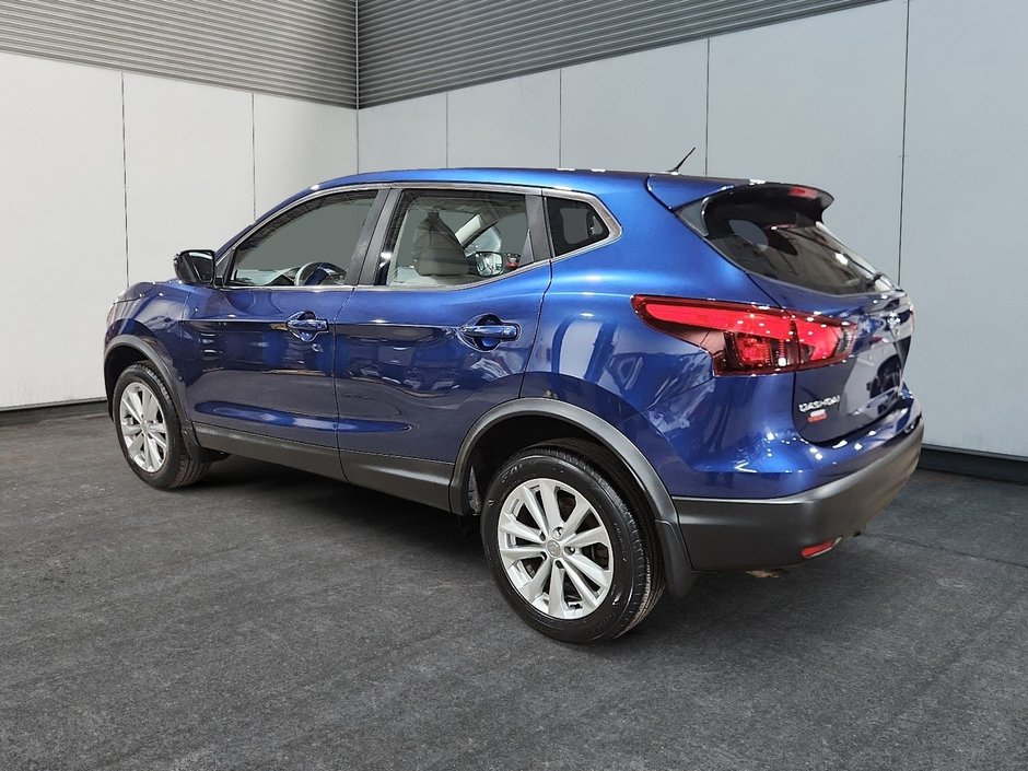2018 Nissan Qashqai S-3