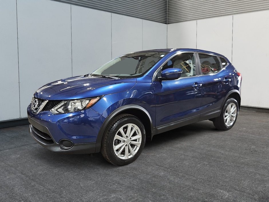 2018 Nissan Qashqai S-0