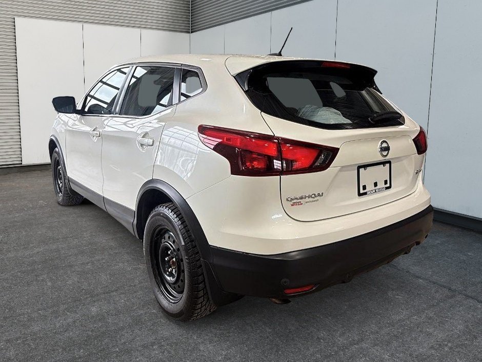 Nissan Qashqai SV AWD 2019-3
