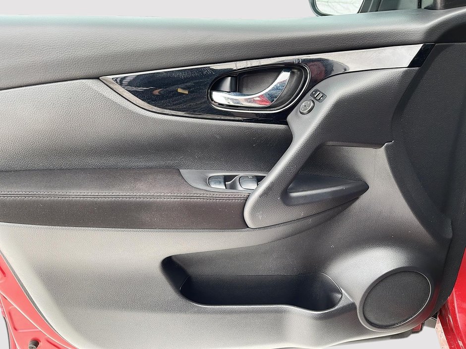 Nissan Qashqai SV 2019-10