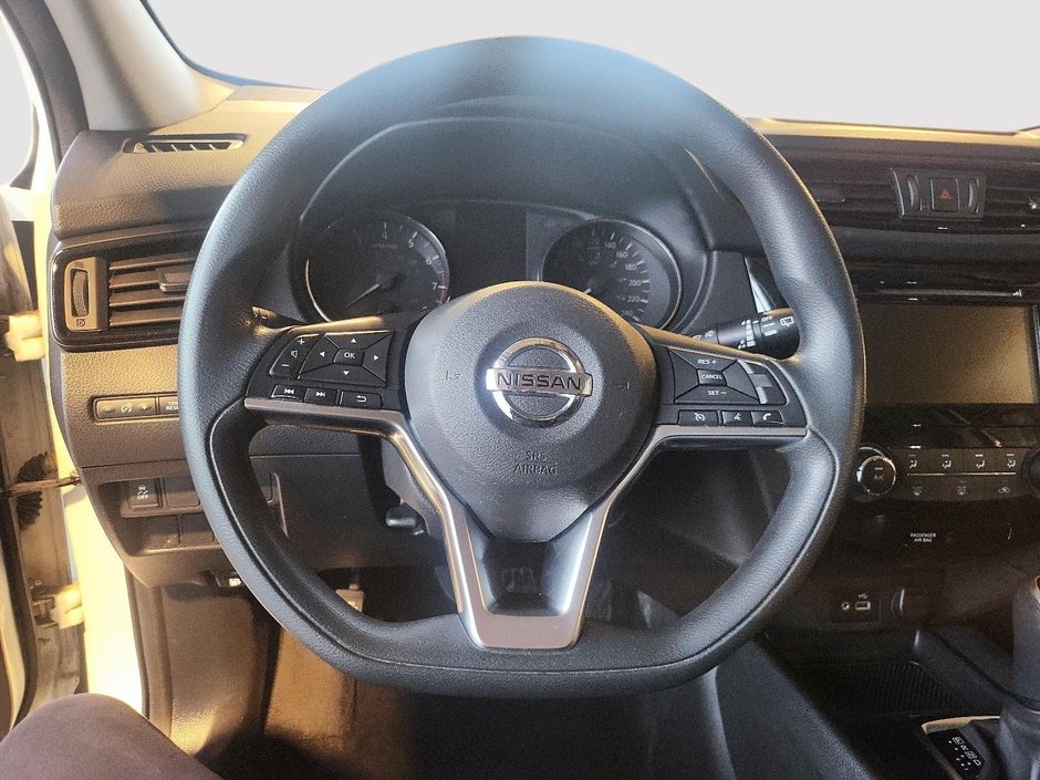 2019 Nissan Qashqai S-11