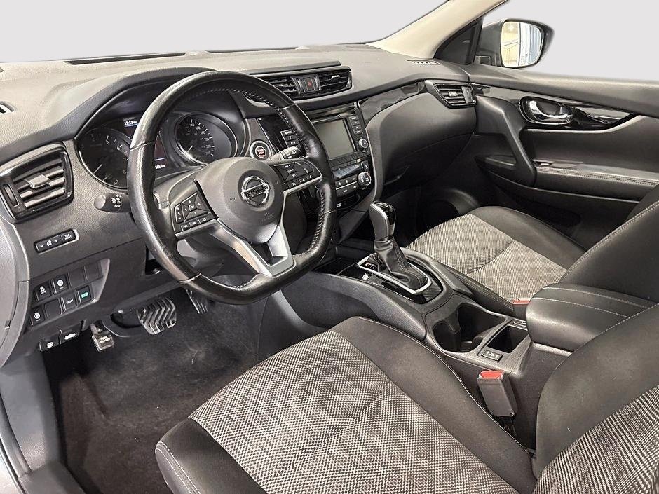 Nissan Qashqai SV FWD 2020-6