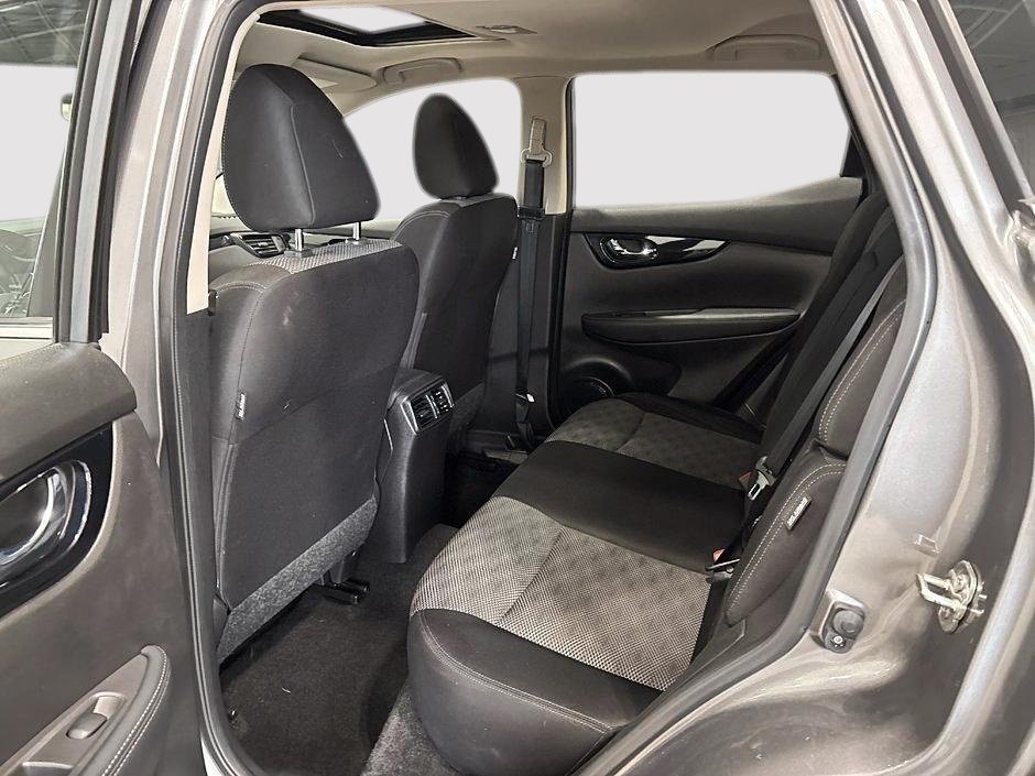 Nissan Qashqai SV FWD 2020-8