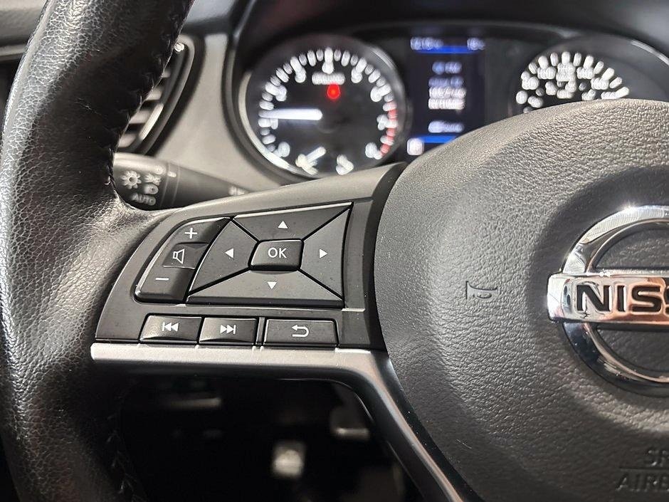 Nissan Qashqai SV FWD 2020-15