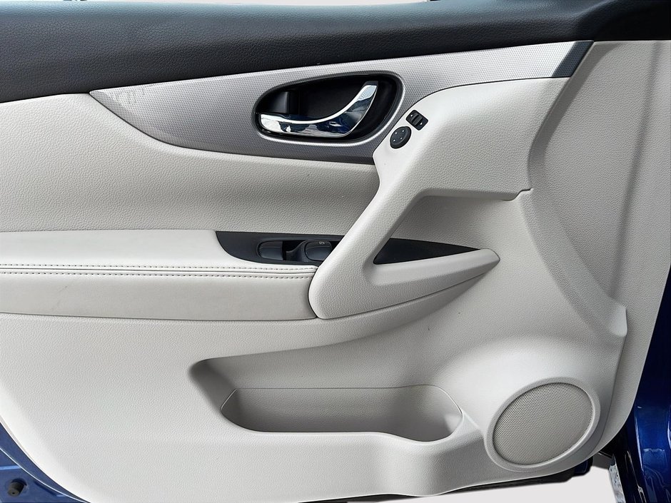 2020 Nissan Qashqai SL-10