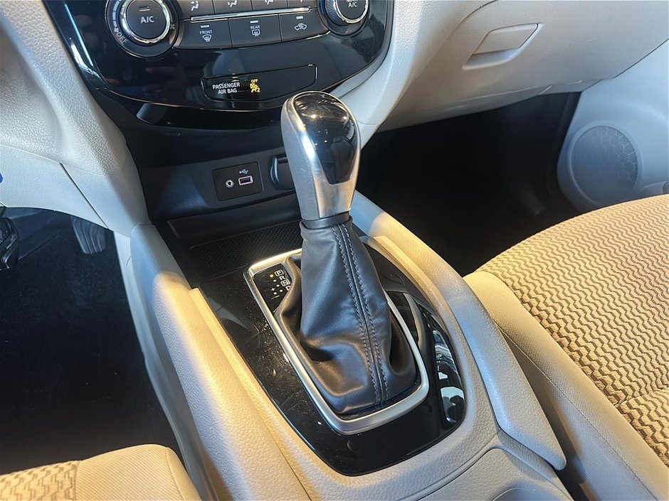 2020 Nissan Qashqai S AWD-14