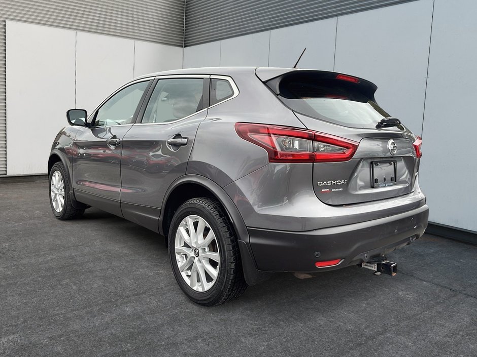 2021 Nissan Qashqai S-3