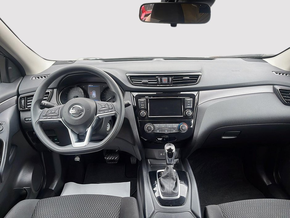 2021 Nissan Qashqai S-9