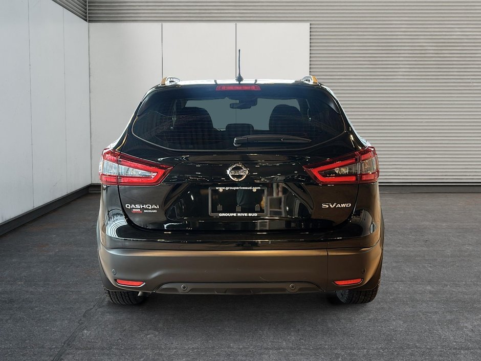2021 Nissan Qashqai SV AWD-2