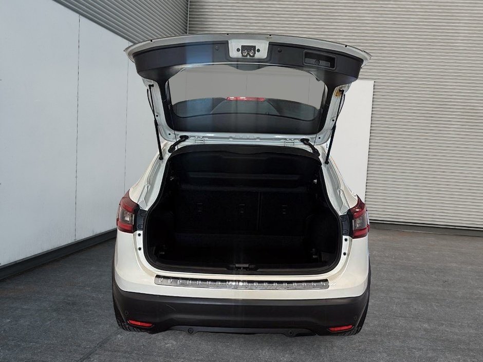 Nissan Qashqai SV AWD 2022-4