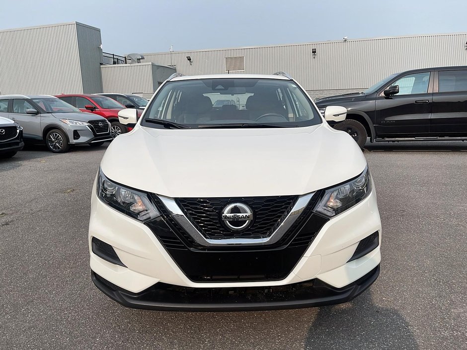 2022 Nissan Qashqai SV AWD-1