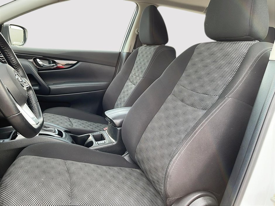 Nissan Qashqai SV AWD 2022-8