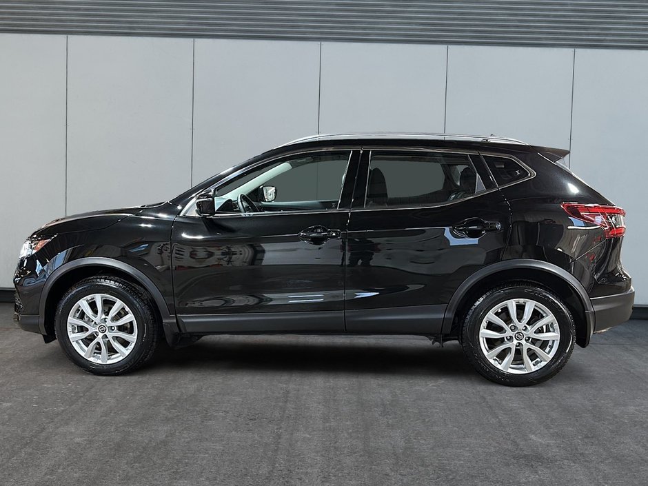 2022 Nissan Qashqai SV-4